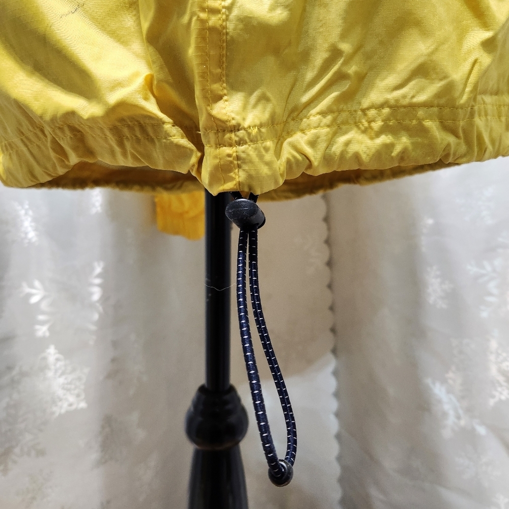 GAP Hooded Anorak Bright Yellow Pullover Windbreaker Rain Jacket (M), VTG Y2K - Picture 10 of 15